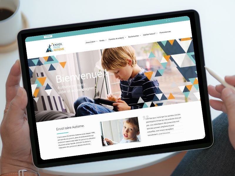realisation BOOSTACOM-agence de communication digitale - ENVOL ISERE AUTISME